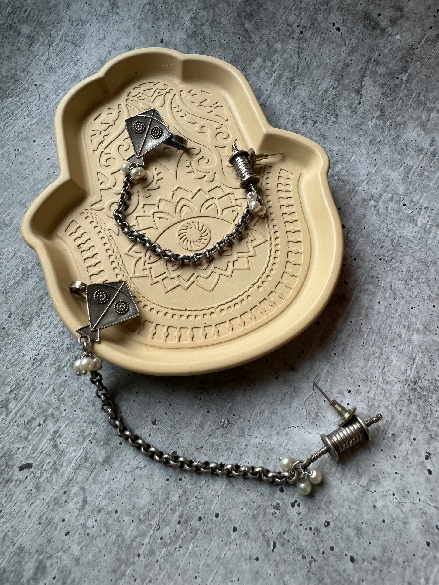 Premium Quality Silver Lookalike Kite Design Earring with Ear Cuff