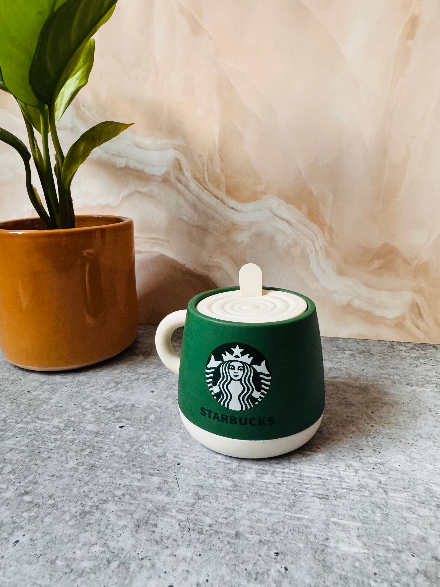 Mini Starbucks Coffee Desk Lamp | USB Rechargeable | Lamp cum Pen Stand