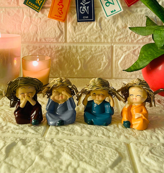 Baby Monk Buddha with caps - Set of 4