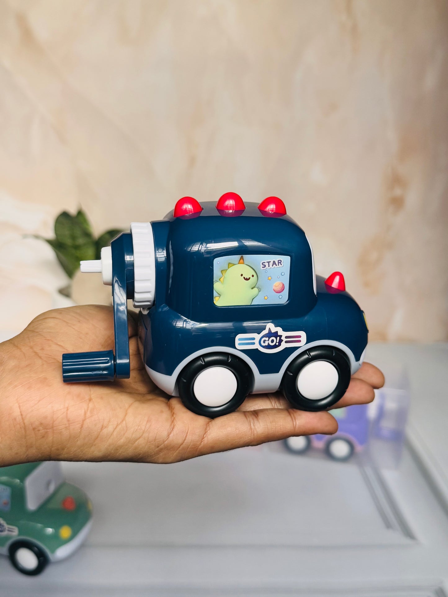 Dinosaur Table Sharpener | Manual Stationery Toy | Cute Car Shape Sharpener