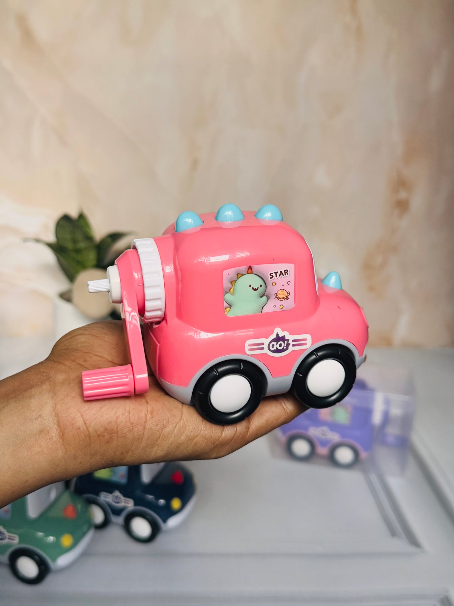Dinosaur Table Sharpener | Manual Stationery Toy | Cute Car Shape Sharpener