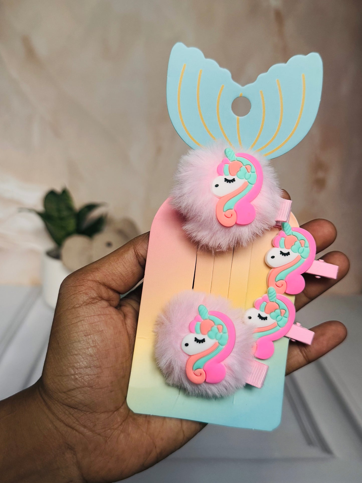 Cute Kawaii Hair Clips | Set of 4 | PomPomPurin, Kuromi, My Melody, Unicorn, Cinnamaroll