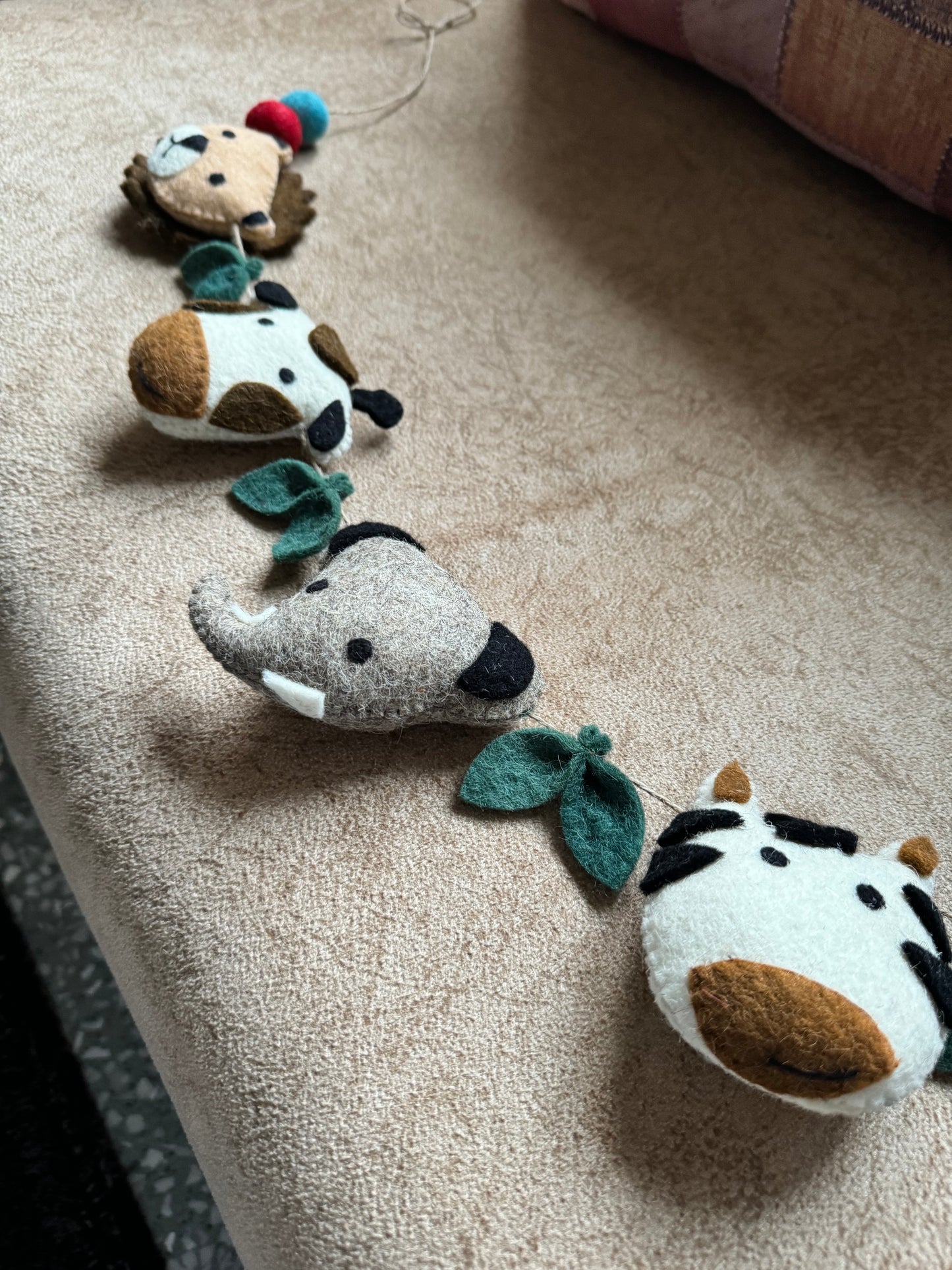 Felt Animals Hanging for crib/wall - Baby/Kids Room Decor